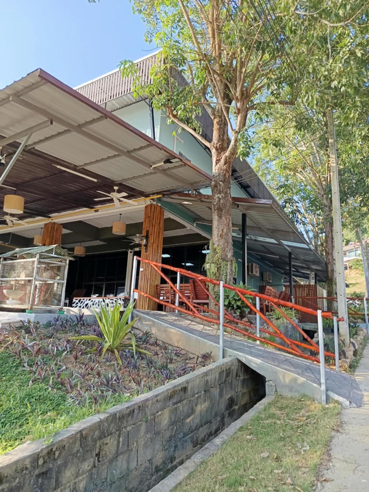 Green Gen Hotel, Mueang Phuket Ban Lo Ti Pa Luaran gambar